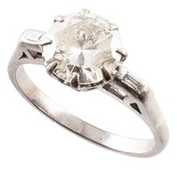 Lot 204 - A diamond single stone ring