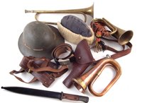 Lot 290 - Collection of Military items