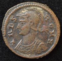 Lot 115 - "Urbs Roma", Rome commemorative bronze reduced centenionalis.