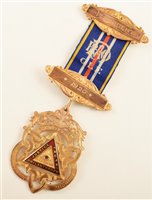 Lot 219 - Boxed 9ct gold and enamelled RAOB Presidents medallion