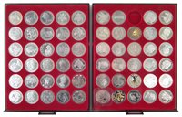 Lot 15 - Two trays of Queen Elizabeth II Commemorative coins including Five Crowns etc.