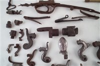 Lot 279 - Collection of locks, hammers, and other gun parts
