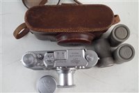 Lot 16 - Leica D.R.P. Ernst Leitz Wetzlar camera complete with accessories.