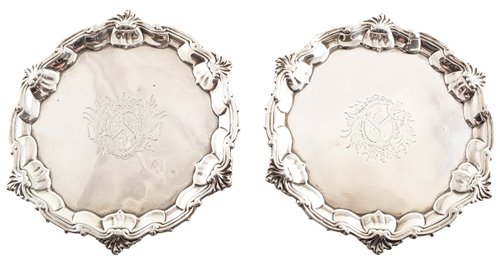 Lot 92 - Pair of Georgian small silver trays