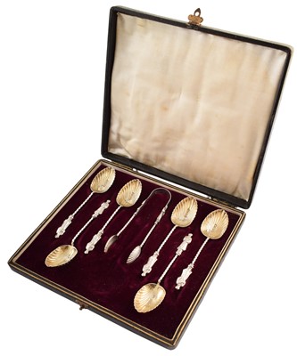 Lot 4 - Boxed set of 6 Victorian silver apostle tea spoons and sugar tongs