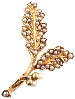 Lot 88 - 15ct gold seed pearl set spray brooch