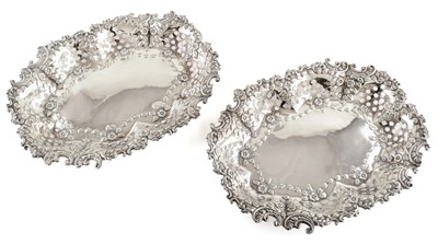 Lot 5 - Pair of silver dishes of oval shape