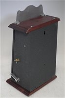 Lot 48 - Play Poker 'Game of Skill' reproduction counter top slot machine