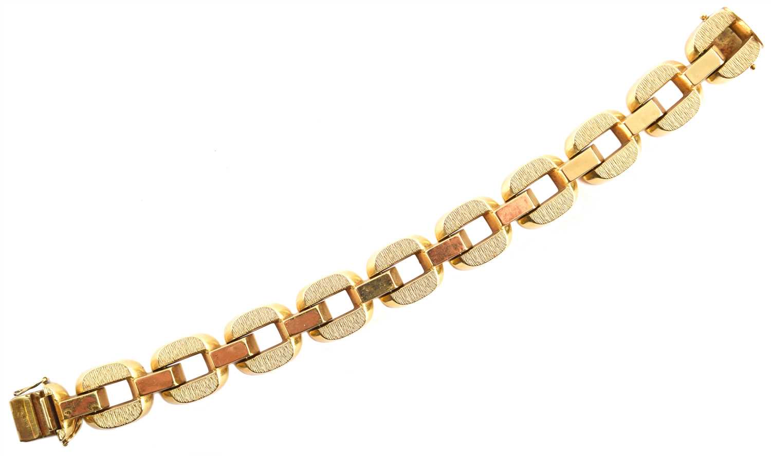 Lot 26 - 1960's 9ct yellow gold bracelet