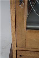 Lot 70 - Morris Shefras Speedway electronic penny slot pinball machine