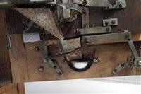Lot 71 - Wondermatic 'Win and Place' penny slot pinball machine