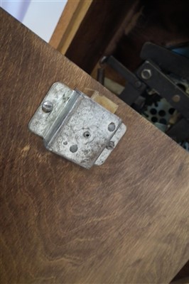 Lot 77 - Bryan's Twelve Win Clock, numbered 844