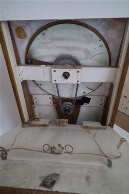 Lot 105 - Steer A Coin Two Penny slot amusement machine