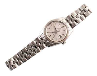 Lot 87 - Ladies Omega Seamaster stainless steel bracelet watch
