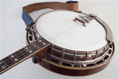 Lot 81 - Gibson Mastertone tenor four string banjo