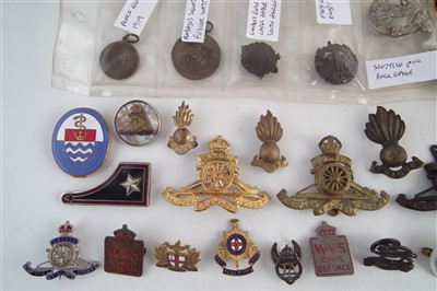 Lot 306 - Collection of medals and cap badges