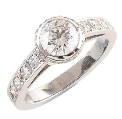 Lot 71 - Diamond solitaire 14ct white gold ring