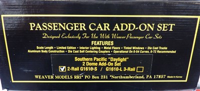 Lot 170 - Boxed Weaver Models reading crusader aluminium passenger car add-on set, Southern Pacific "Daylight", Gold Edition