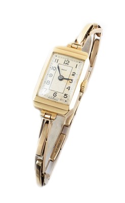 Lot 130 - A Lady's vintage Rolco 9ct gold watch.