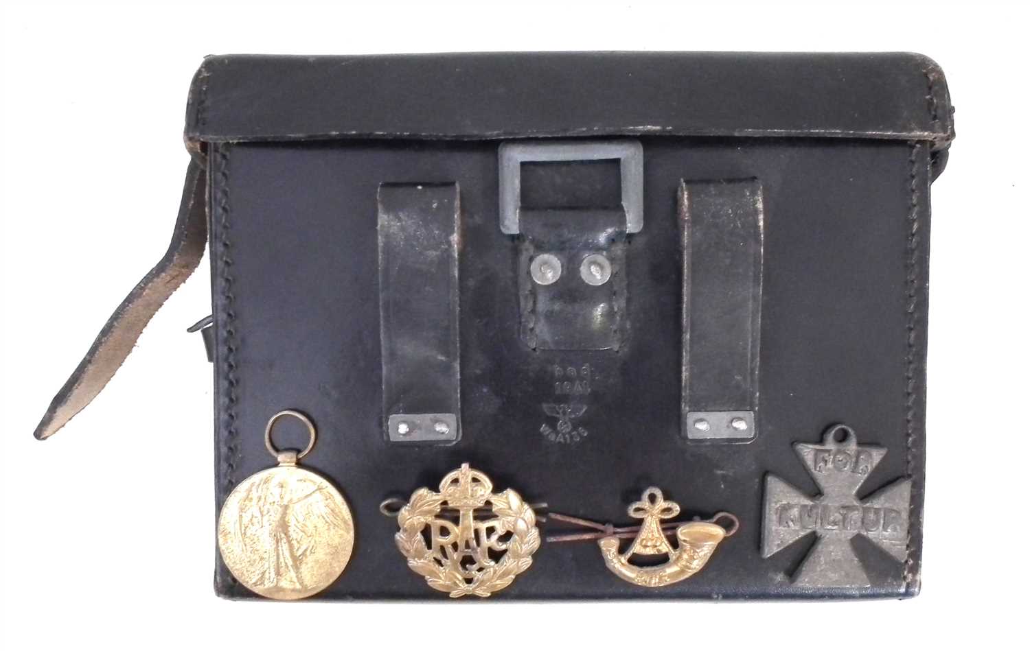 Lot 198 - Third Reich German leather pouch, two medals and two cap badges