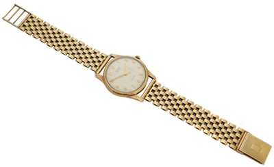 Lot 298 - A 1960s 9ct gold Record wristwatch