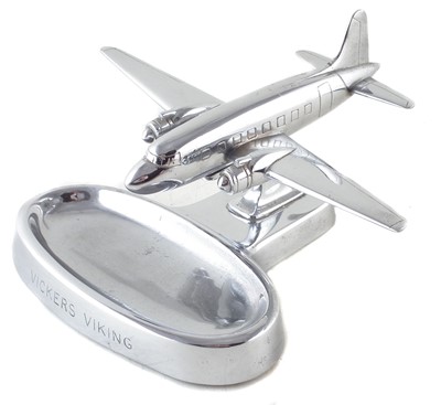 Lot 253 - Desk ornament / ashtray model of a Vickers Viking Airliner