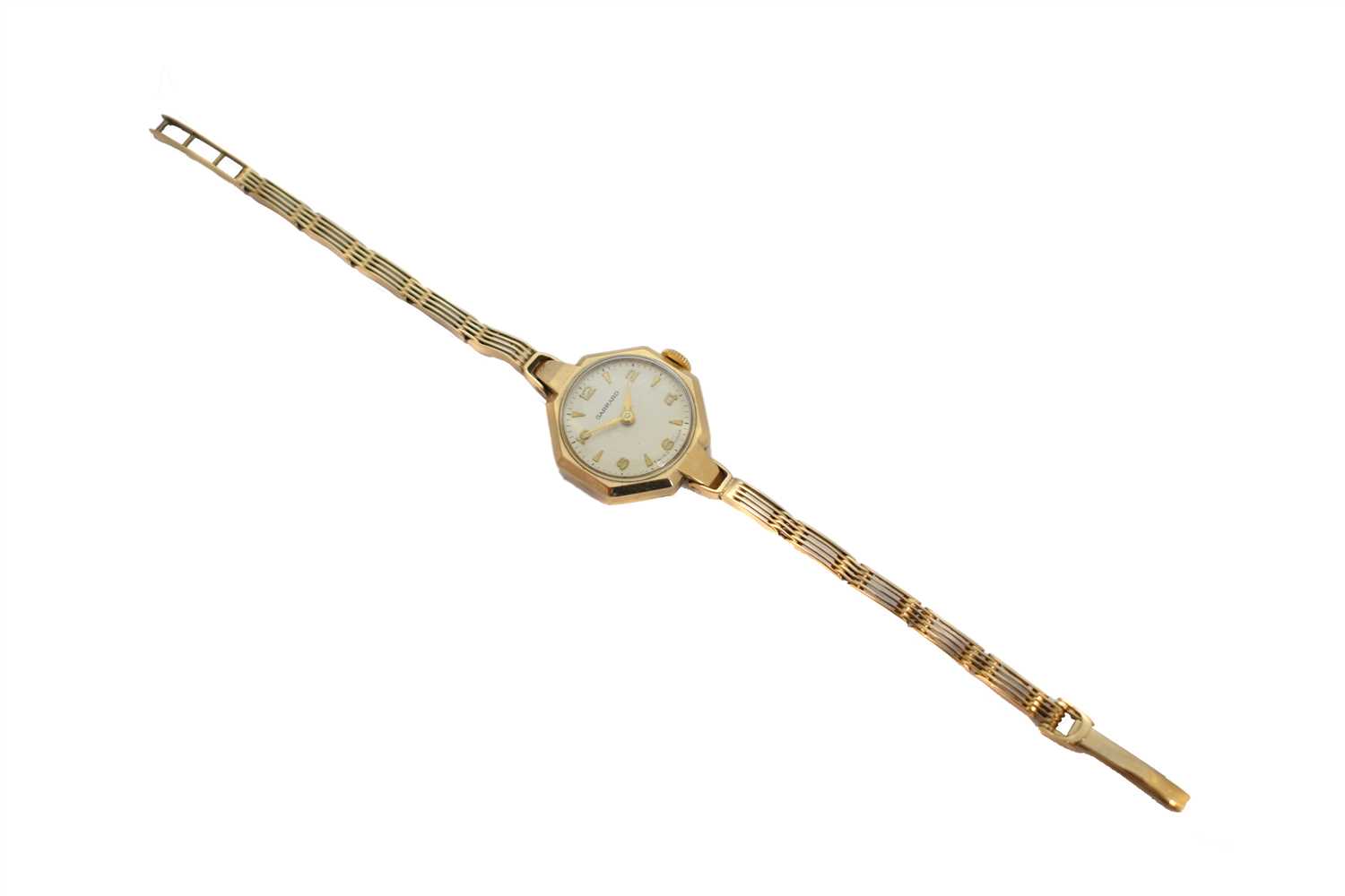 Lot 275 - A 1960s ladies 9ct gold Garrard wristwatch