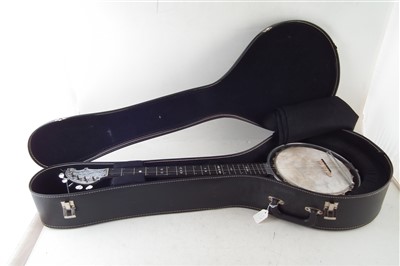 Lot 79 - Rileys Pewter banjo with case