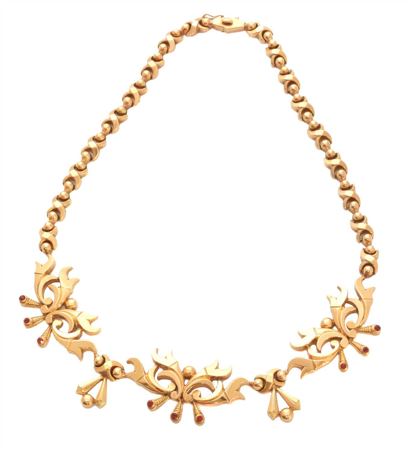 Lot 141 - An 18ct gold red paste necklace