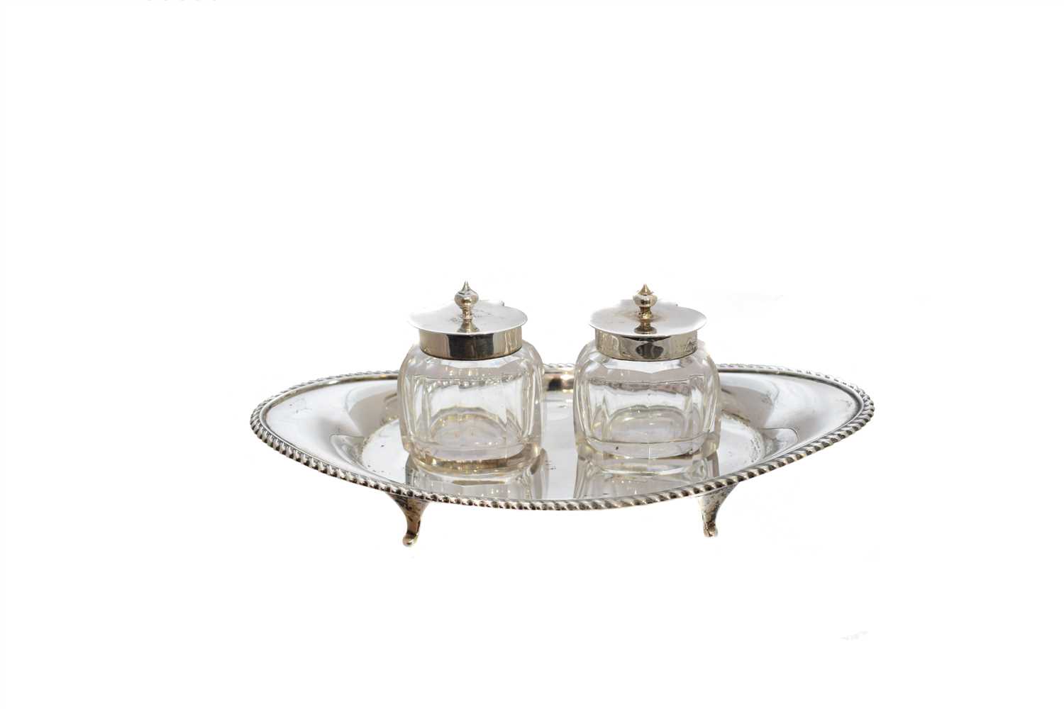 Lot 15 - An Edwardian silver ink stand by Henry Matthews