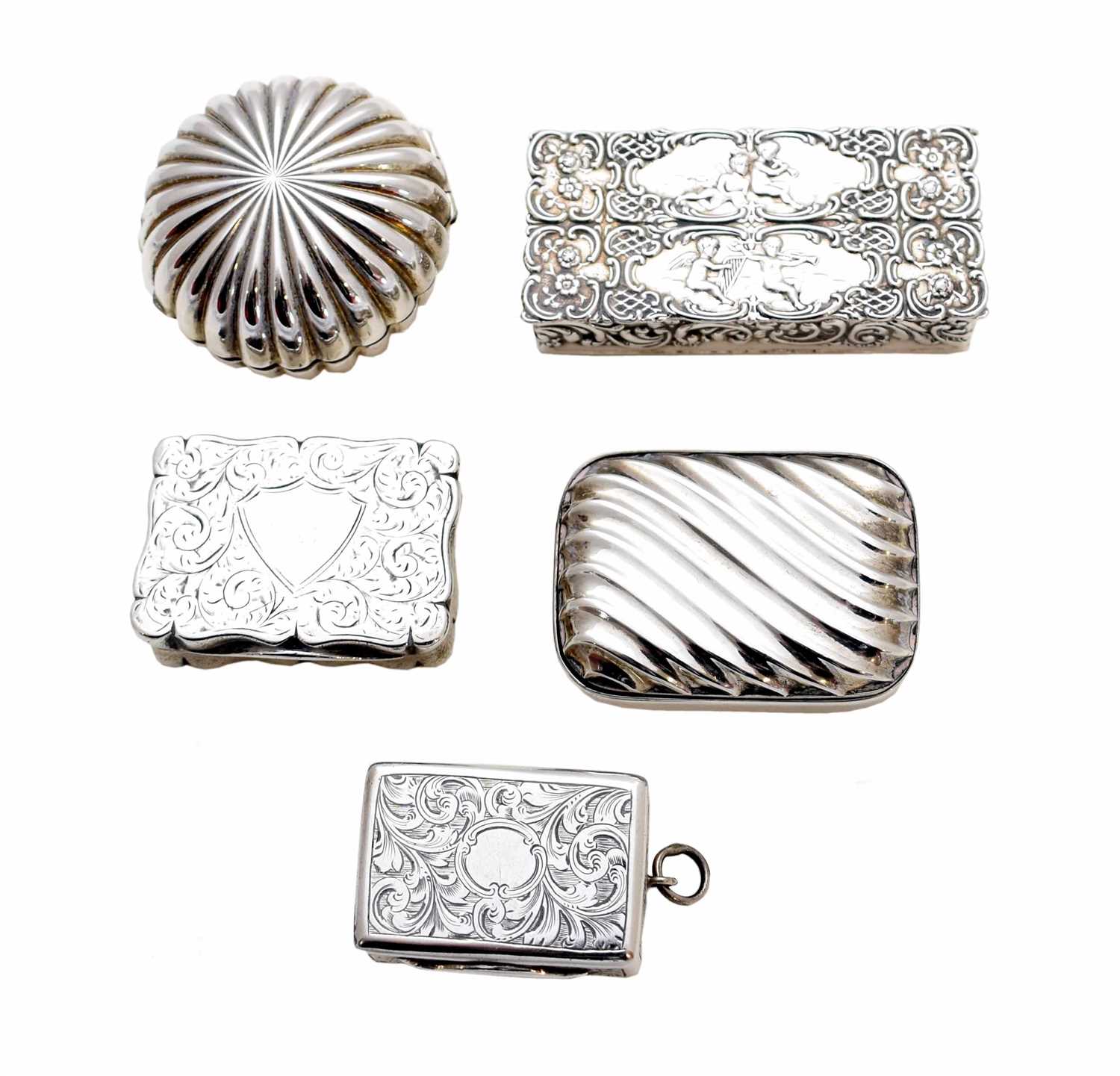 Lot 10 - A selection of silver snuff boxes