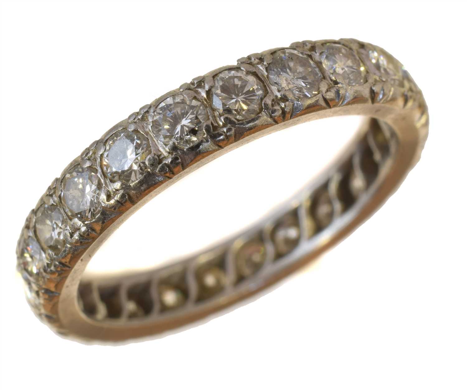 Lot 180 - A diamond eternity ring