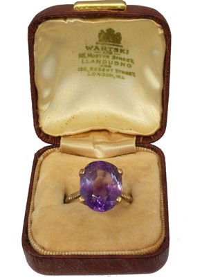 Lot 233 - An amethyst dress ring retailed by Wartski