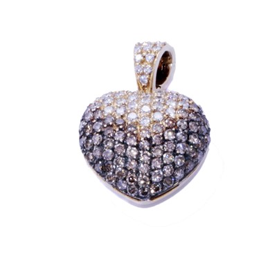 Lot 158 - A diamond pendant
