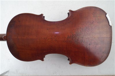 Lot 113 - German violin in case with two bows and an autoharp