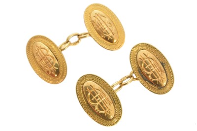 Lot 334 - A pair of 1920s 18ct gold cufflinks