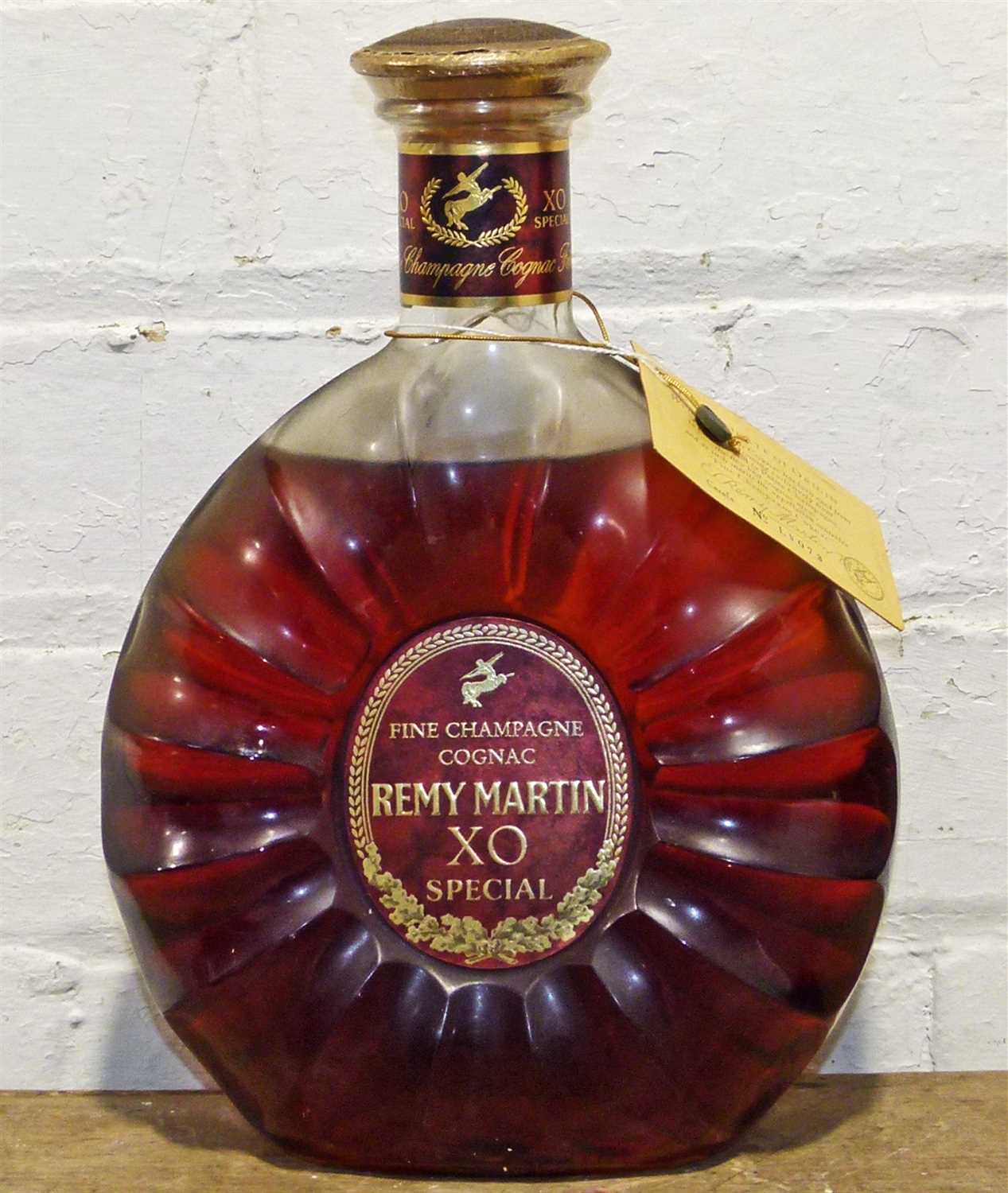 Lot 66 - 1 x 1.5 Litre ‘Carafe’ Bottle Cognac Remy Martin XO Special with Certificate (Carafe No. LV 073