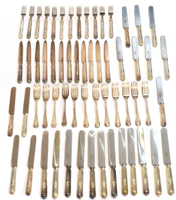 Lot 121 - A selection of silver plated flatware