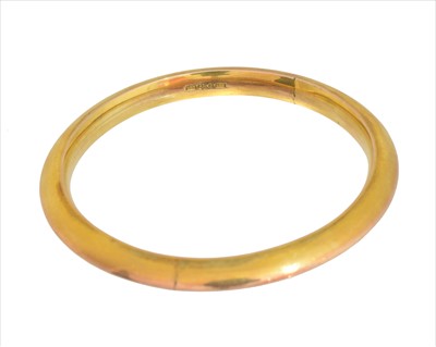 Lot 2 - An early 20th century bangle by Smith & Pepper
