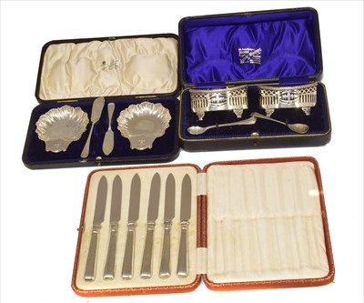 Lot 38 - Three sets of Victorian and later cased silver cutlery
