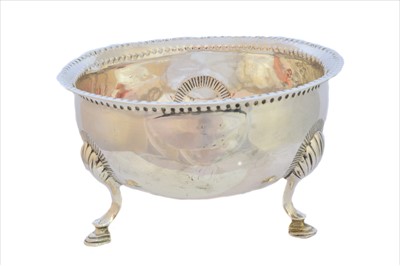 Lot 79 - A George III Irish silver bowl