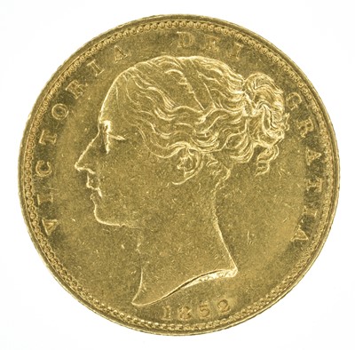 Lot 71 - Queen Victoria, Sovereign, 1852.