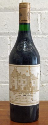 Lot 7 - 1 Bottle Chateau Haut Brion Premier Grand Cru Classe Pessac-Leognan 1988 (i/n)