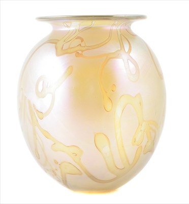 Lot 152 - Eickholt glass vase