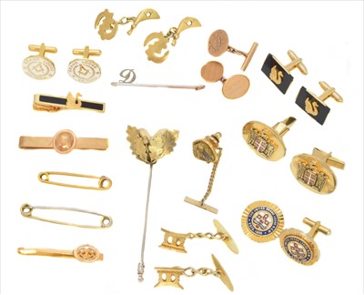 Lot 322 - A selection of jewellery