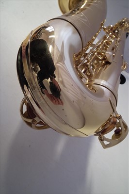 Lot 22 - Yamaha Saxophone