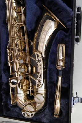 Lot 22 - Yamaha Saxophone