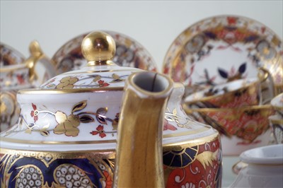 Lot 127 - 41 pieces of Spode Imari style tea ware