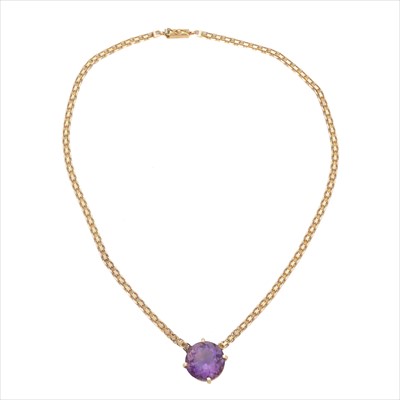 Lot 168 - An amethyst necklace