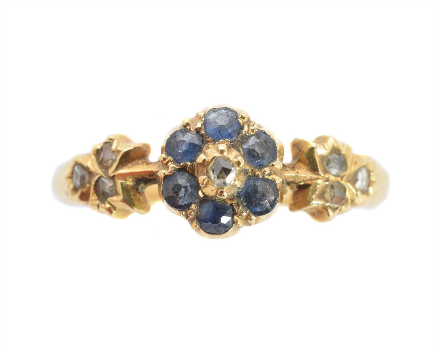 Lot 267 - A late Victorian 18ct sapphire and diamond dress ring